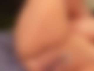 andrea-gomezz's Live Sex Cam Show