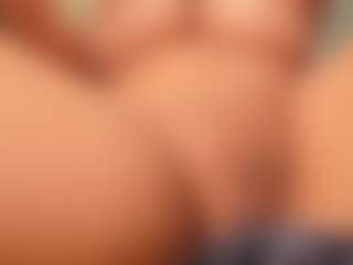andrea-gomezz's Live Sex Cam Show