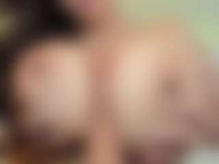 andrea-gomezz's Live Sex Cam Show