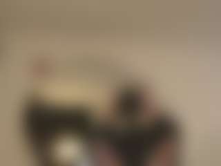 andrea-gomezz's Live Sex Cam Show