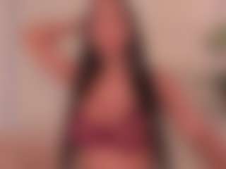 Live cam show with ASHLEY - Strip on Camsoda