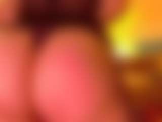 Live cam show with PurpleAriel - Dildo Brown Hair on Gym Cam Girls