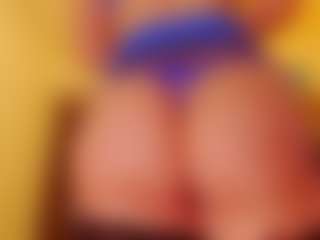 PurpleAriel's Live Sex Cam Show