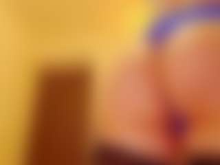 PurpleAriel's Live Sex Cam Show