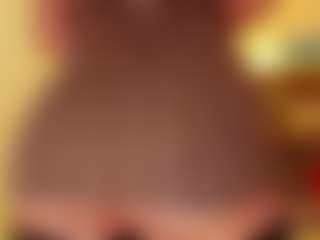 Live cam show with PurpleAriel - Oil on Dolls Live