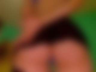 PurpleAriel's Live Sex Cam Show