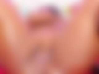 Live cam show with Hanna - Striptease Granny on Gym Cam Girls