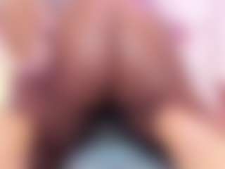 Live cam show with Hanna - Granny Squirt on Soda Cam