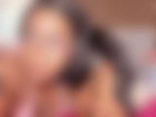 Live cam show with Hanna - Big Ass on Camsoda