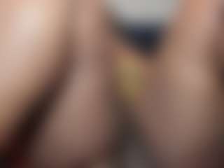 Live cam show with Hanna - Asian Granny on dropp.cam