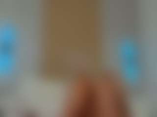 Live cam show with BuxDelight - White Big Tits on Camiplay Live | canada