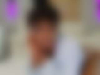 Live cam show with I love BuxDelight - Brown Eyes on Camsoda