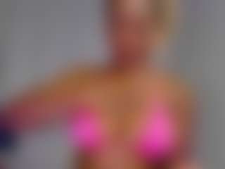 Live cam show with I love BuxDelight - Athletic Blowjob on Uber Horny