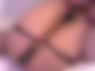 Live cam show with Jane Ebony - Natural on Camiplay Live