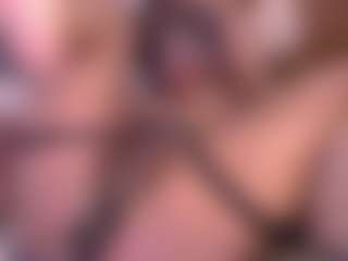 Live cam show with Jane Ebony - Bedroom Mature on liverealitysex.com