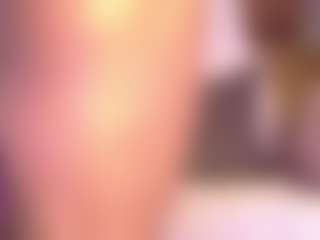 Live cam show with Jane Ebony - Average on Camsoda