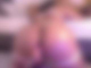 Live cam show with Jane Ebony - Ebony MILF on crypto-cams