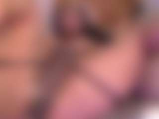 Live cam show with Jane Ebony - Mature Toys on intimatelivegirls.com