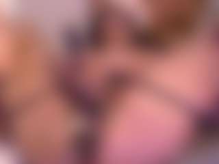 Live cam show with Jane Ebony - BBW Blowjob on friskycurves.com