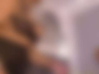 Live cam show with Jane Ebony - Big Tits on Camsoda