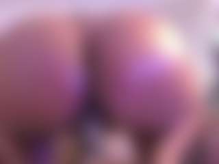 Live cam show with Jane Ebony - Bedroom Mature on Taboo Cams XXX
