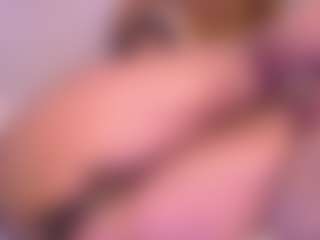 Live cam show with Jane Ebony - Interactive on Camsoda