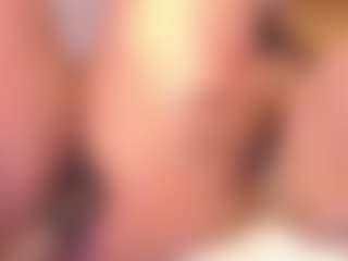 Live cam show with Jane Ebony - Double Penetration on WildCum