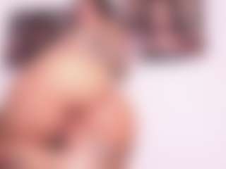 Live cam show with Ariana - Ebony College on Dare Cams