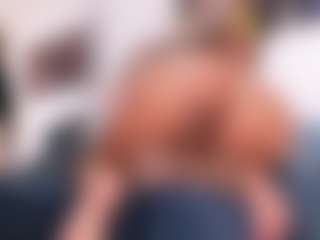 Ariana's Live Sex Cam Show