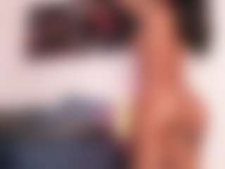 Live cam show with Ariana - College Big Tits on TastyBlacksLive