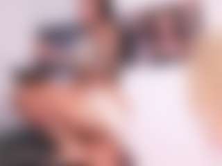 Live cam show with Ariana - Squirt Big Tits on Cam Slut