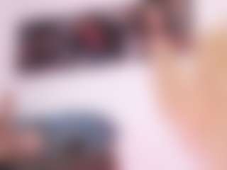 Live cam show with Ariana - Ebony Big Ass on Camsoda