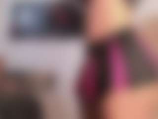 Ariana's Live Sex Cam Show