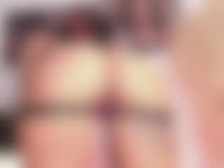 Ariana's Live Sex Cam Show
