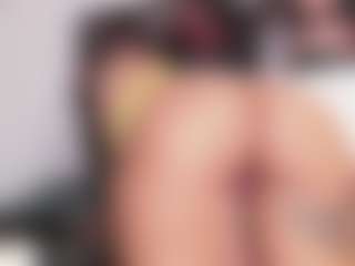 Live cam show with Ariana - Small Tits Toys on liverealitysex.com