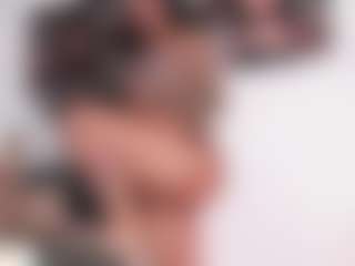 Live cam show with Ariana - Black Small Tits on Camsoda