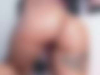 Ariana's Live Sex Cam Show