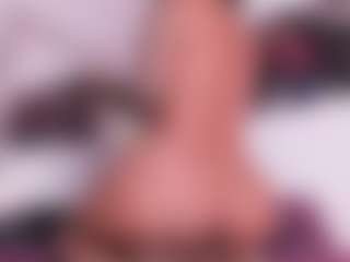 Live cam show with Ariana - Deepthroat on Camsoda