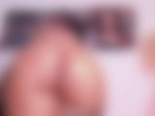 Ariana's Live Sex Cam Show