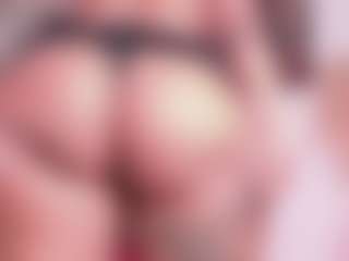 Ariana's Live Sex Cam Show