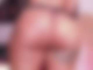 Ariana's Live Sex Cam Show