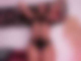 Live cam show with Ariana - Orgasm on SmokeAndPoke