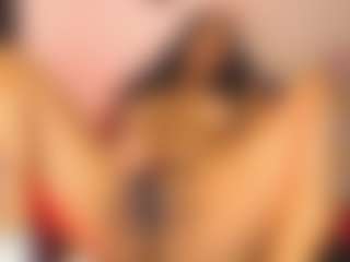 Live cam show with luxuryygf1 - Shaved Pussy on Soda Cam
