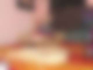luxuryygf1 MILF webcam performer live streaming
