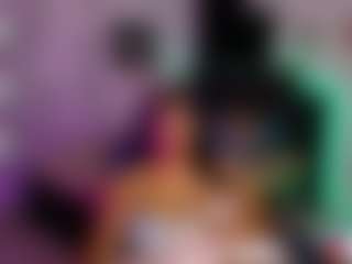 luxuryygf1 MILF webcam performer live streaming