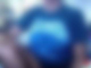luxuryygf1 MILF webcam performer live streaming
