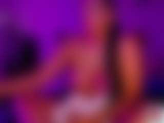 luxuryygf1 MILF webcam performer live streaming