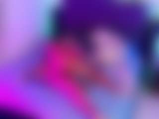 luxuryygf1 MILF webcam performer live streaming