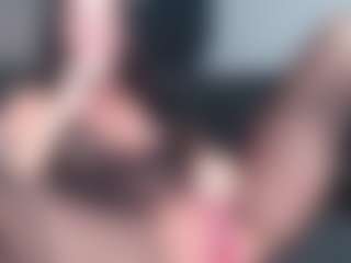 Juicy Lucie's Live Sex Cam Show