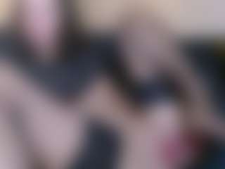 Juicy Lucie's Live Sex Cam Show